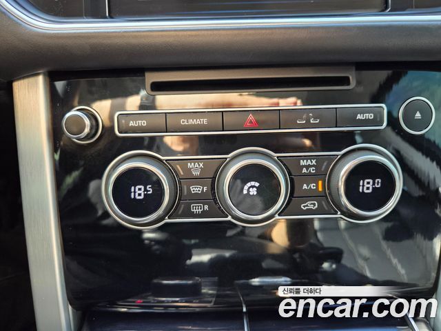 Land Rover Range Rover (IV) 3.0 TDV6 Vogue SE DIESEL 2013 — фото 17