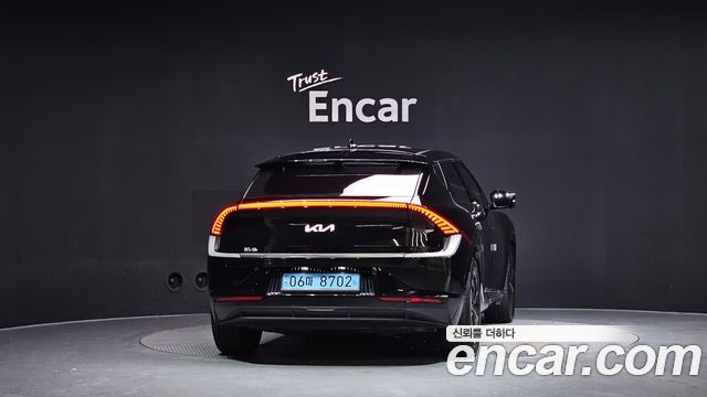 Kia EV6 Long Range Earth 2023 — фото 4