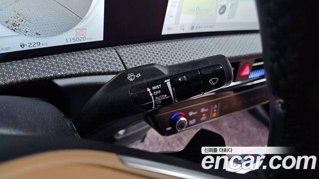 Kia EV6 Long Range Earth 2023 — фото 33