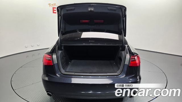 Audi A6 3.0 TFSI Quattro C7 2012 — фото 16