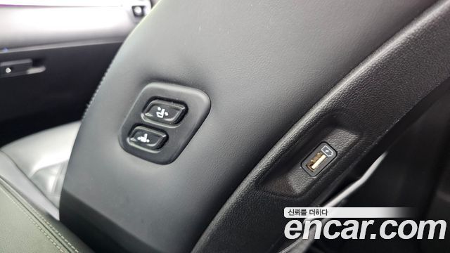 Kia Sorento (IV) Gasoline 2.5T 2WD Signature 2022 — фото 29