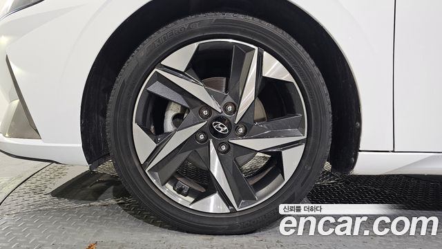 Hyundai Avante (CN7) 1.6 Inspiration 2021 — фото 5