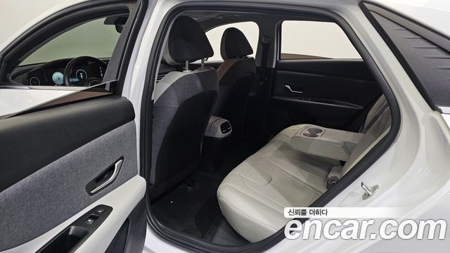 Hyundai Avante (CN7) 1.6 Inspiration 2021 — фото 11