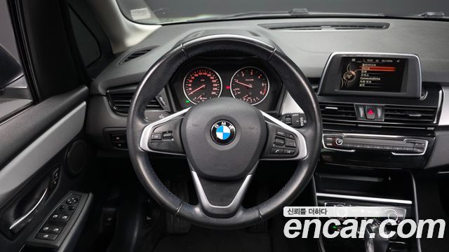 BMW 2 Series Active Tourer (F45) Joy 2015 — фото 17