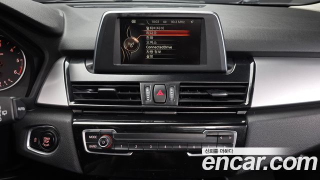 BMW 2 Series Active Tourer (F45) Joy 2015 — фото 18