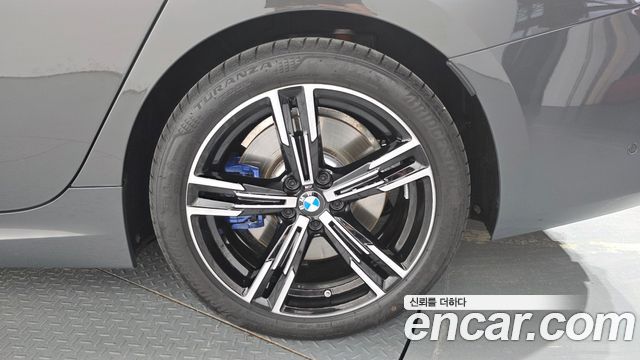 BMW 3 Series (G20) 320i M Sport 2025 — фото 21