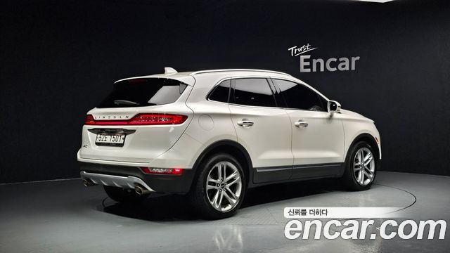 Lincoln MKC 2.0 AWD 2019 — фото 2