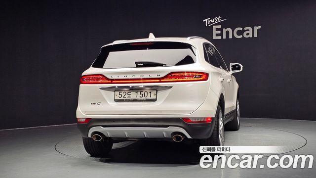 Lincoln MKC 2.0 AWD 2019 — фото 4
