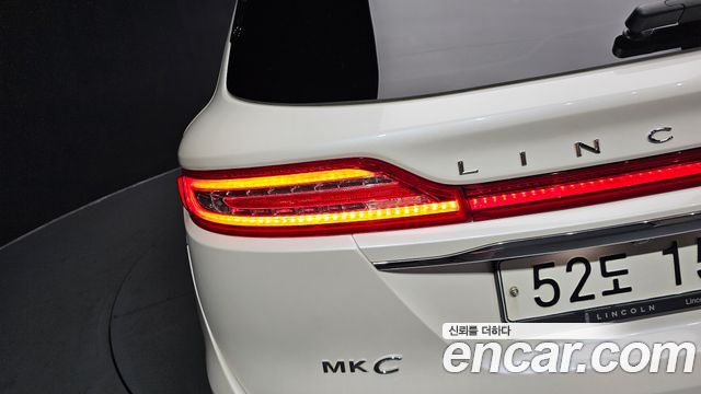 Lincoln MKC 2.0 AWD 2019 — фото 23