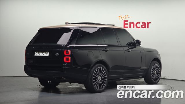 Land Rover Range Rover (IV) 4.4 SDV8 AB DIESEL 2018 — фото 2