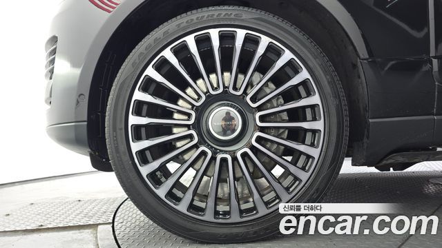 Land Rover Range Rover (IV) 4.4 SDV8 AB DIESEL 2018 — фото 5