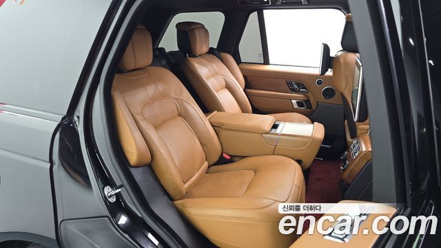 Land Rover Range Rover (IV) 4.4 SDV8 AB DIESEL 2018 — фото 16