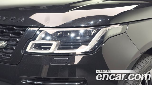 Land Rover Range Rover (IV) 4.4 SDV8 AB DIESEL 2018 — фото 28