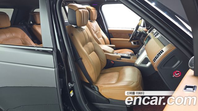 Land Rover Range Rover (IV) 4.4 SDV8 AB DIESEL 2018 — фото 32