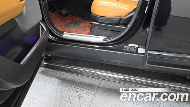 Land Rover Range Rover (IV) 4.4 SDV8 AB DIESEL 2018 — фото 39