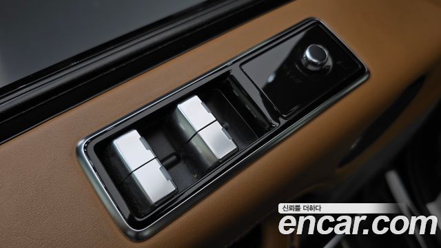 Land Rover Range Rover (IV) 4.4 SDV8 AB DIESEL 2018 — фото 42