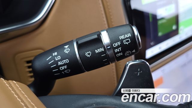 Land Rover Range Rover (IV) 4.4 SDV8 AB DIESEL 2018 — фото 44
