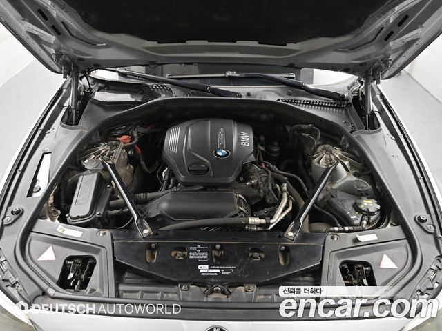 BMW 5 Series (F10) 520d xDrive 2015 — фото 6