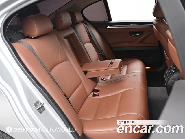 BMW 5 Series (F10) 520d xDrive 2015 — фото 16