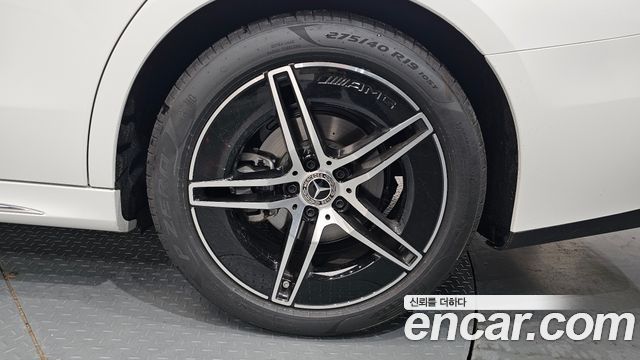 Mercedes-Benz E-Class (W214) E200 AMG Line 2026 — фото 21