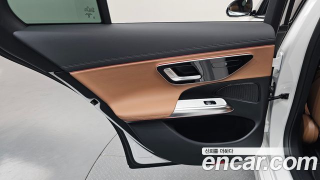 Mercedes-Benz E-Class (W214) E200 AMG Line 2026 — фото 25