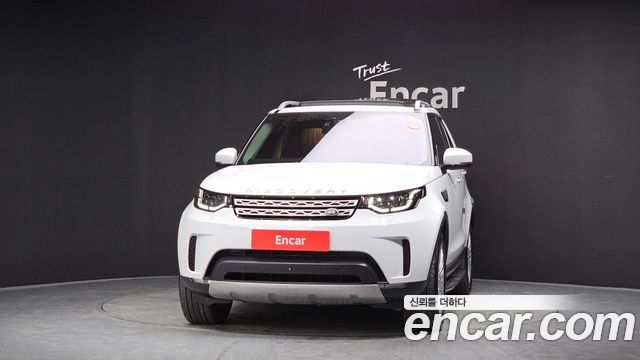 Land Rover Discovery 5 3.0 SD6 HSE Luxury 2019 — фото 3