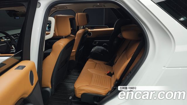 Land Rover Discovery 5 3.0 SD6 HSE Luxury 2019 — фото 12