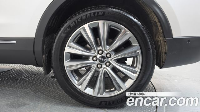 Lincoln MKX (II) 2.7 2WD 2018 — фото 21