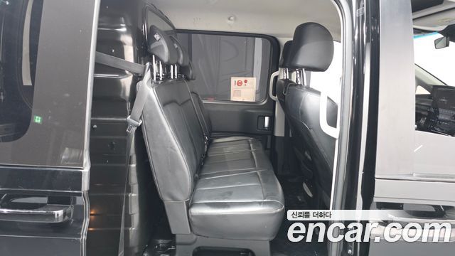 Hyundai Staria Cargo 5-Seater Modern 2023 — фото 12