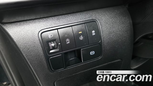 Hyundai Staria Cargo 5-Seater Modern 2023 — фото 19