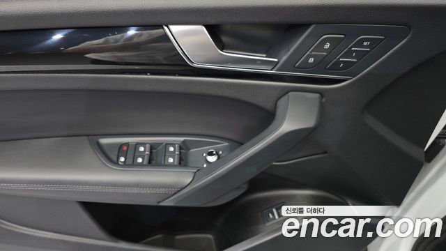 Audi Q5 (FY) 45 TFSI Quattro Premium 2024 — фото 24