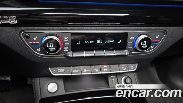Audi Q5 (FY) 45 TFSI Quattro Premium 2024 — фото 27
