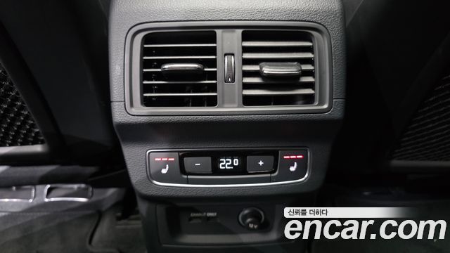 Audi Q5 (FY) 45 TFSI Quattro Premium 2024 — фото 30