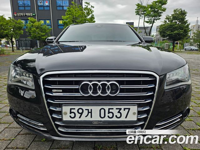 Audi A8 4.2 FSI Quattro LWB D4