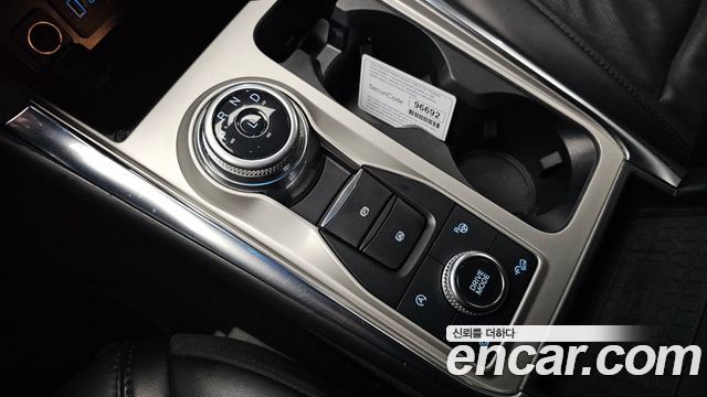 Ford Explorer (VI) 3.0 Platinum 4WD 2022 — фото 9