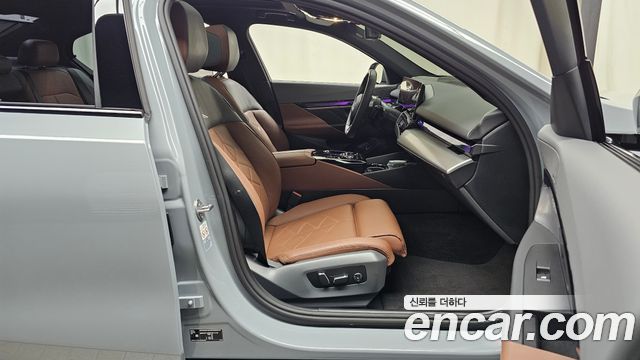 BMW 5 Series (G60) 530i xDrive M Sport 2024 — фото 32