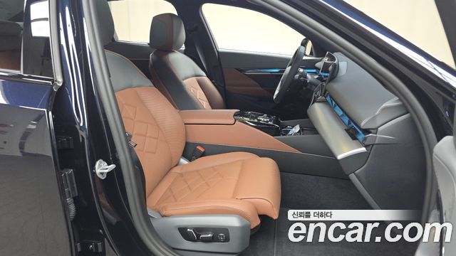 BMW 5 Series (G60) 530i xDrive M Sport 2026 — фото 15
