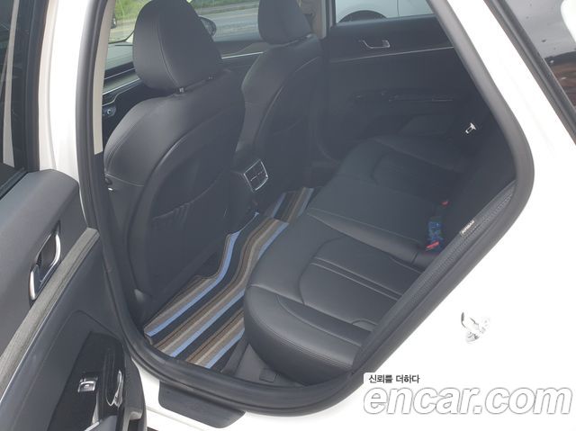 Kia K5 (III) 2.0 Noblesse 2024 — фото 7