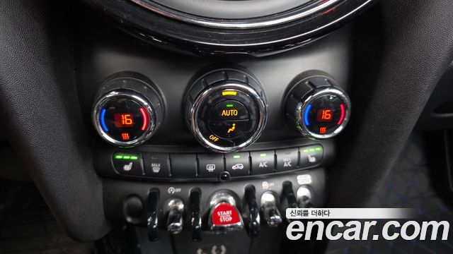 MINI Cooper Convertible Standard 3rd Generation 2018 — фото 16