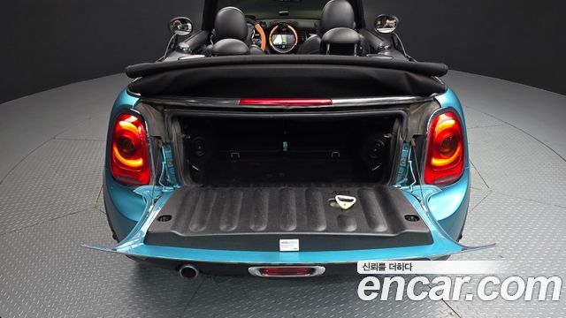 MINI Cooper Convertible Standard 3rd Generation 2018 — фото 18