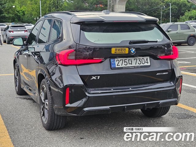 BMW X1 (U11) xDrive 20i M Sport 2024 — фото 6
