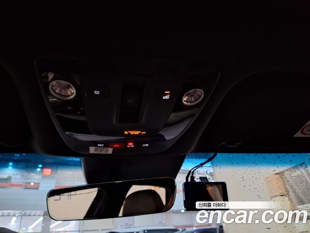 Kia K8 2.5 Gasoline 2WD Noblesse 2023 — фото 18