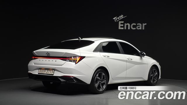 Hyundai Avante (CN7) 1.6 Inspiration 2021 — фото 2