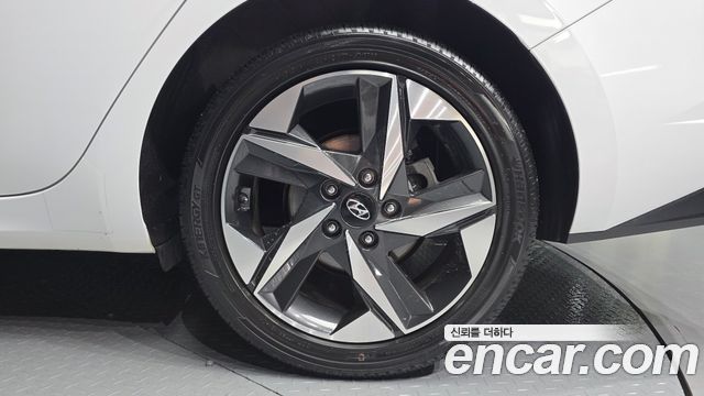 Hyundai Avante (CN7) 1.6 Inspiration 2021 — фото 21