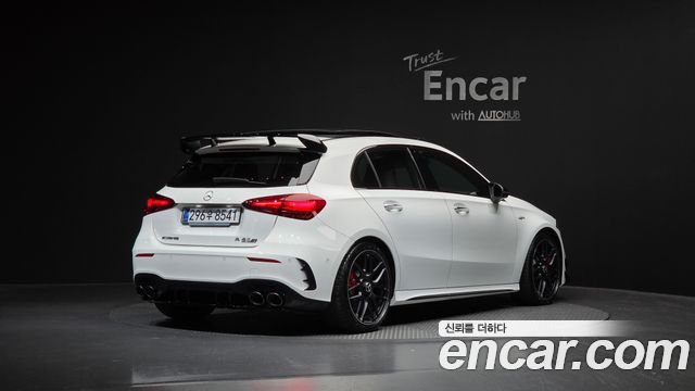 Mercedes-Benz A-Class (W177) AMG A45 S 4MATIC+ Hatchback 2025 — фото 2