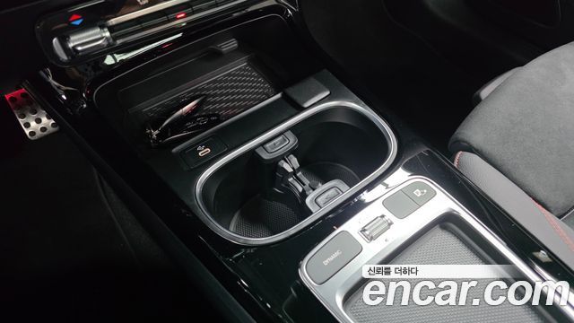 Mercedes-Benz A-Class (W177) AMG A45 S 4MATIC+ Hatchback 2025 — фото 31