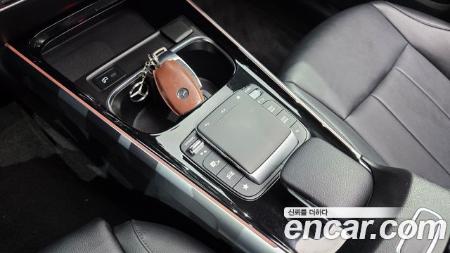 Mercedes-Benz GLB-Class (X247) GLB200 d 2022 — фото 34