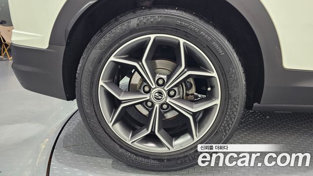 KG Mobility (SsangYong) Beautiful Korando Diesel 1.6 2WD Delight 2019 — фото 27
