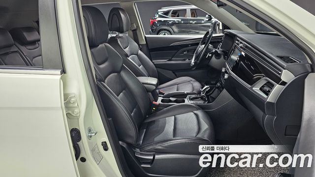 KG Mobility (SsangYong) Beautiful Korando Diesel 1.6 2WD Delight 2019 — фото 32
