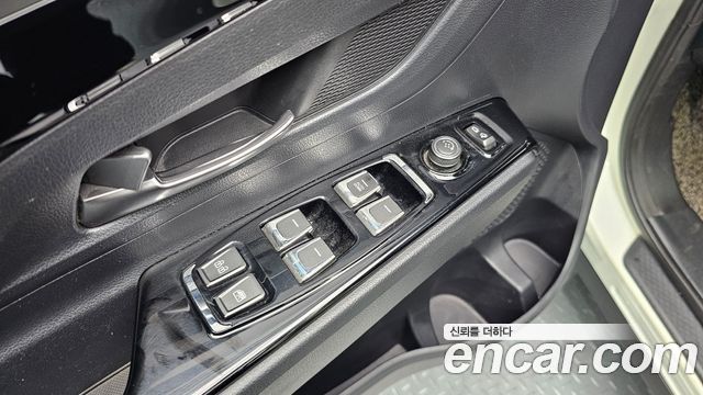 KG Mobility (SsangYong) Beautiful Korando Diesel 1.6 2WD Delight 2019 — фото 33
